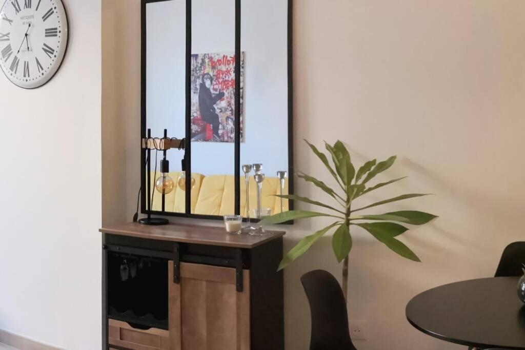 Apartament 60M² Avec Vue Sur Le Vieux Port... Marsylia Zewnętrze zdjęcie
