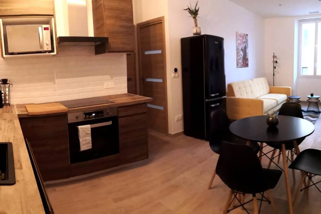 Apartament 60M² Avec Vue Sur Le Vieux Port... Marsylia Zewnętrze zdjęcie